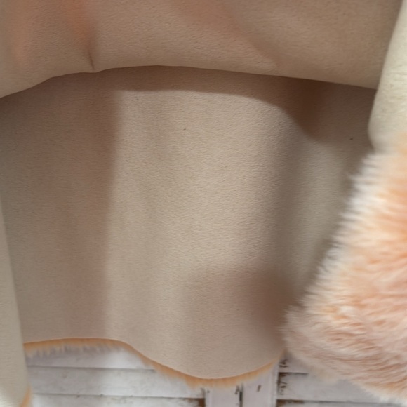 Zara Fuzzy Top pink and orange color. Great condition Preowned size small - Picture 6 of 6